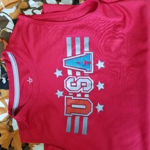 Sleeveless boys shirt